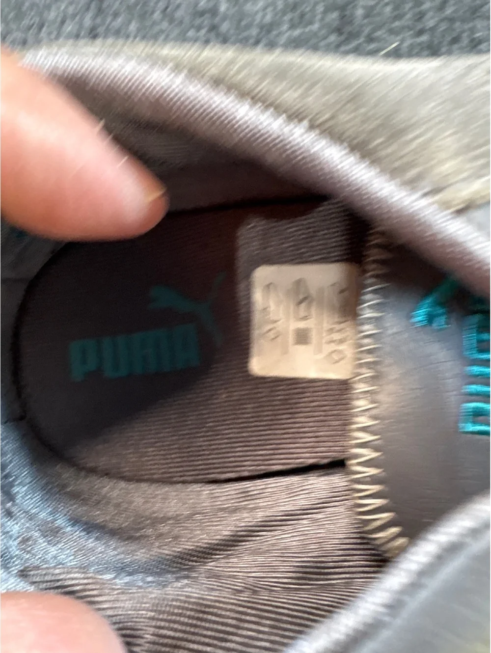 Puma Women’s Size 6 Gray Turquoise Lace Up Lightweight Athletic Shoes Sneakers